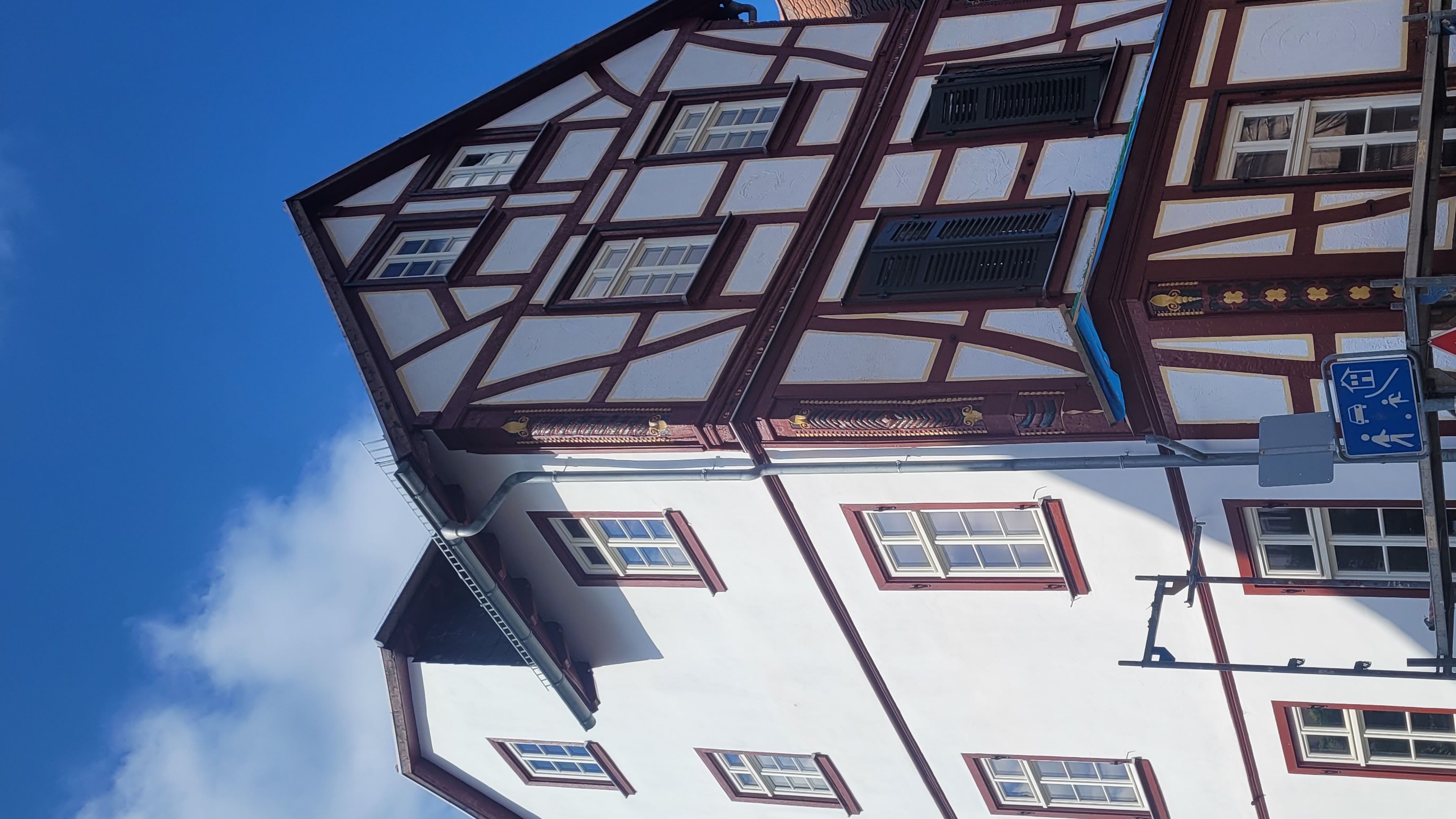 Wohn- und Geschäftshaus