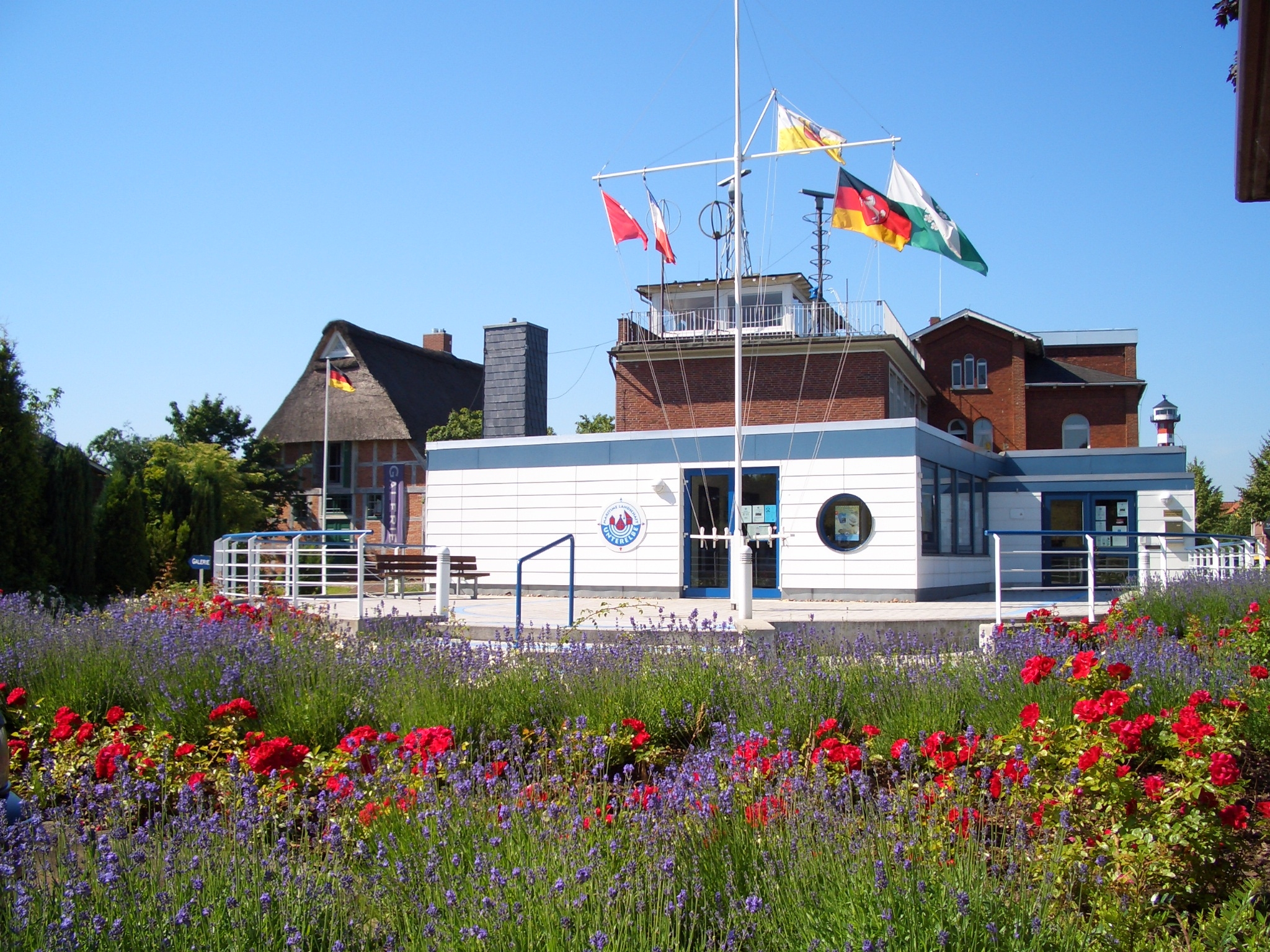 Fotoquelle: Maritime Landschaft Unterelbe