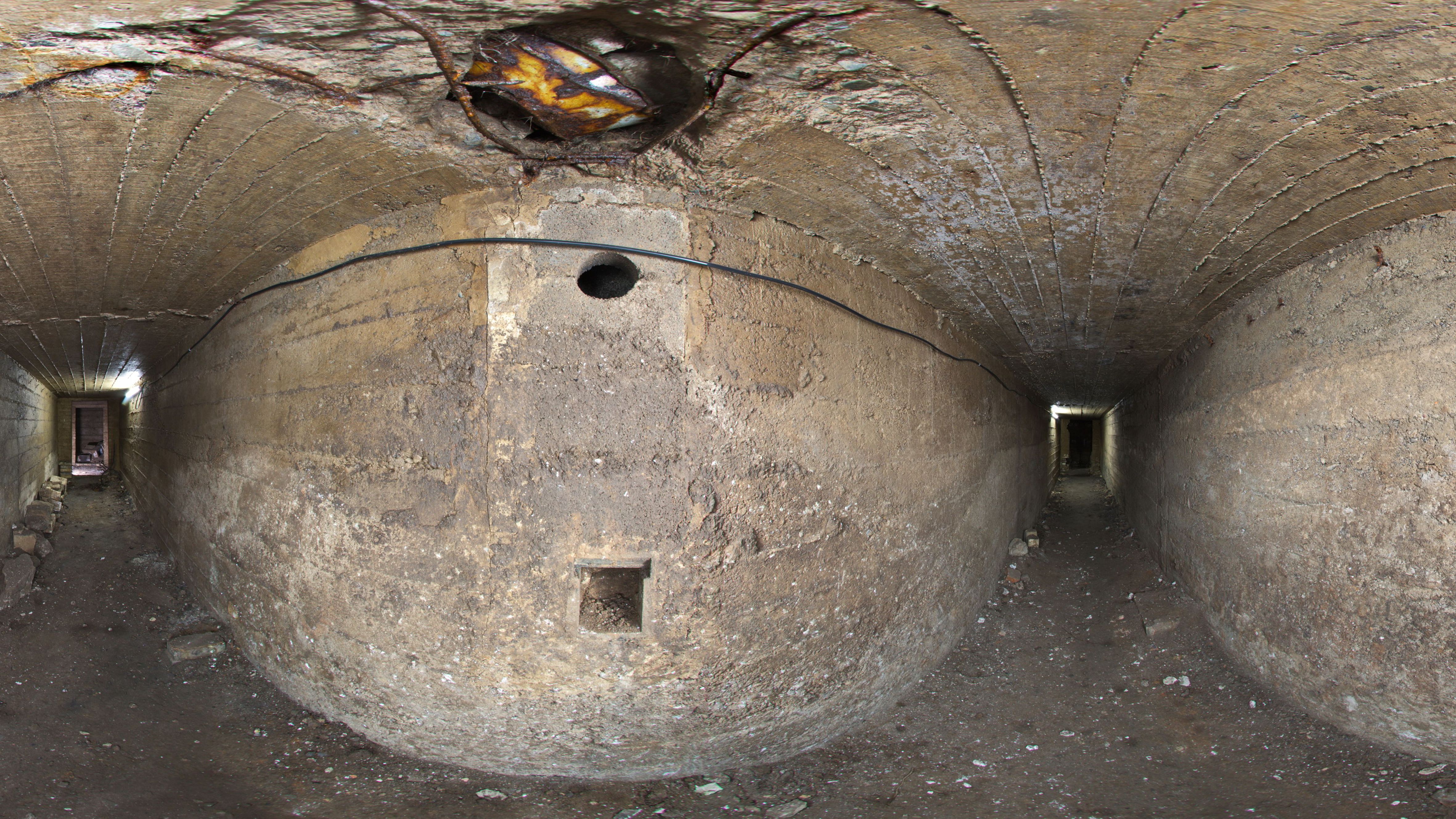 Splitterschutzgraben