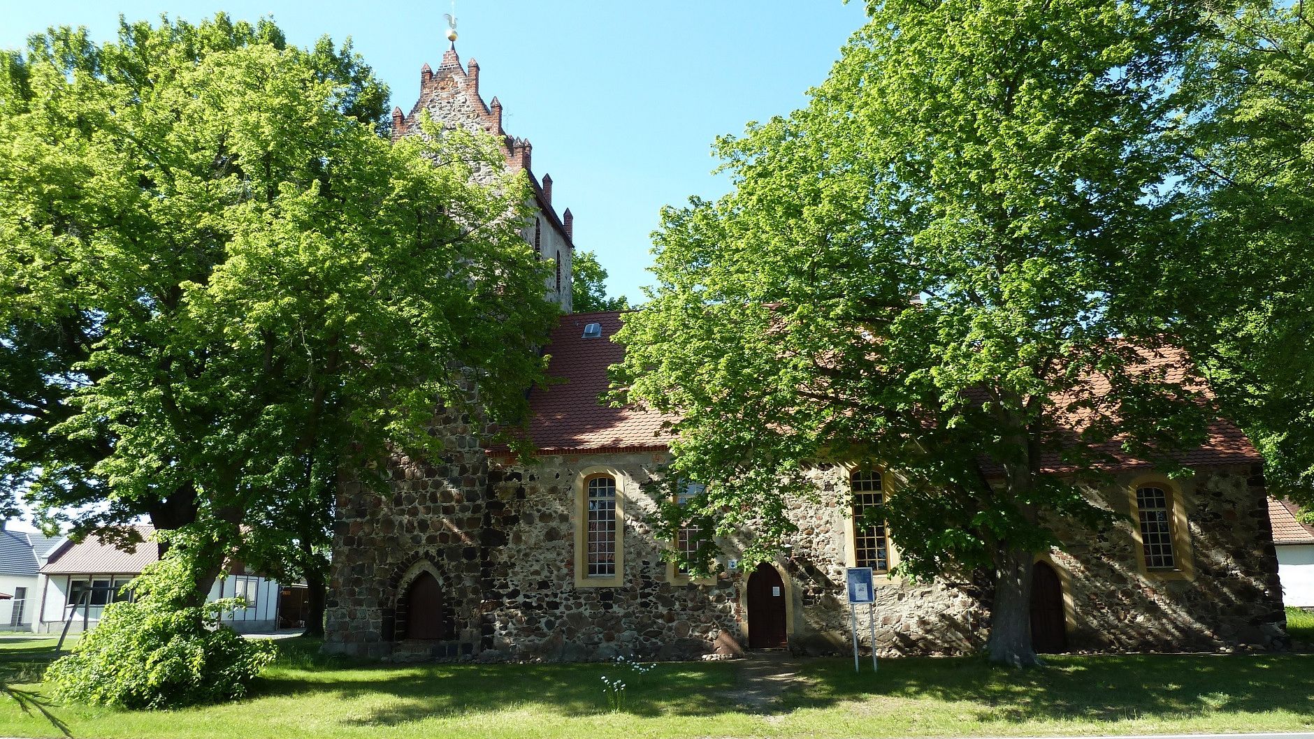 Dorfkirche Prießen