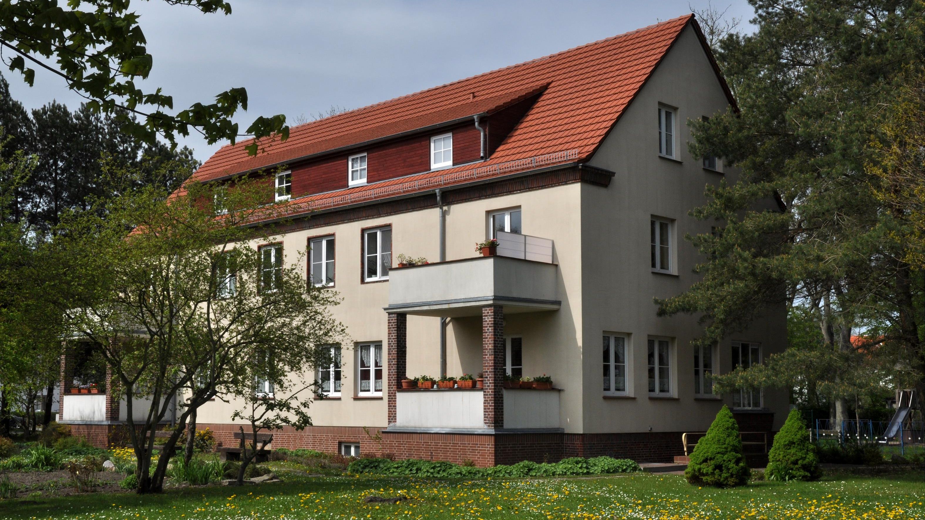 Ehemalige Flugplatzsiedlung Ladebow