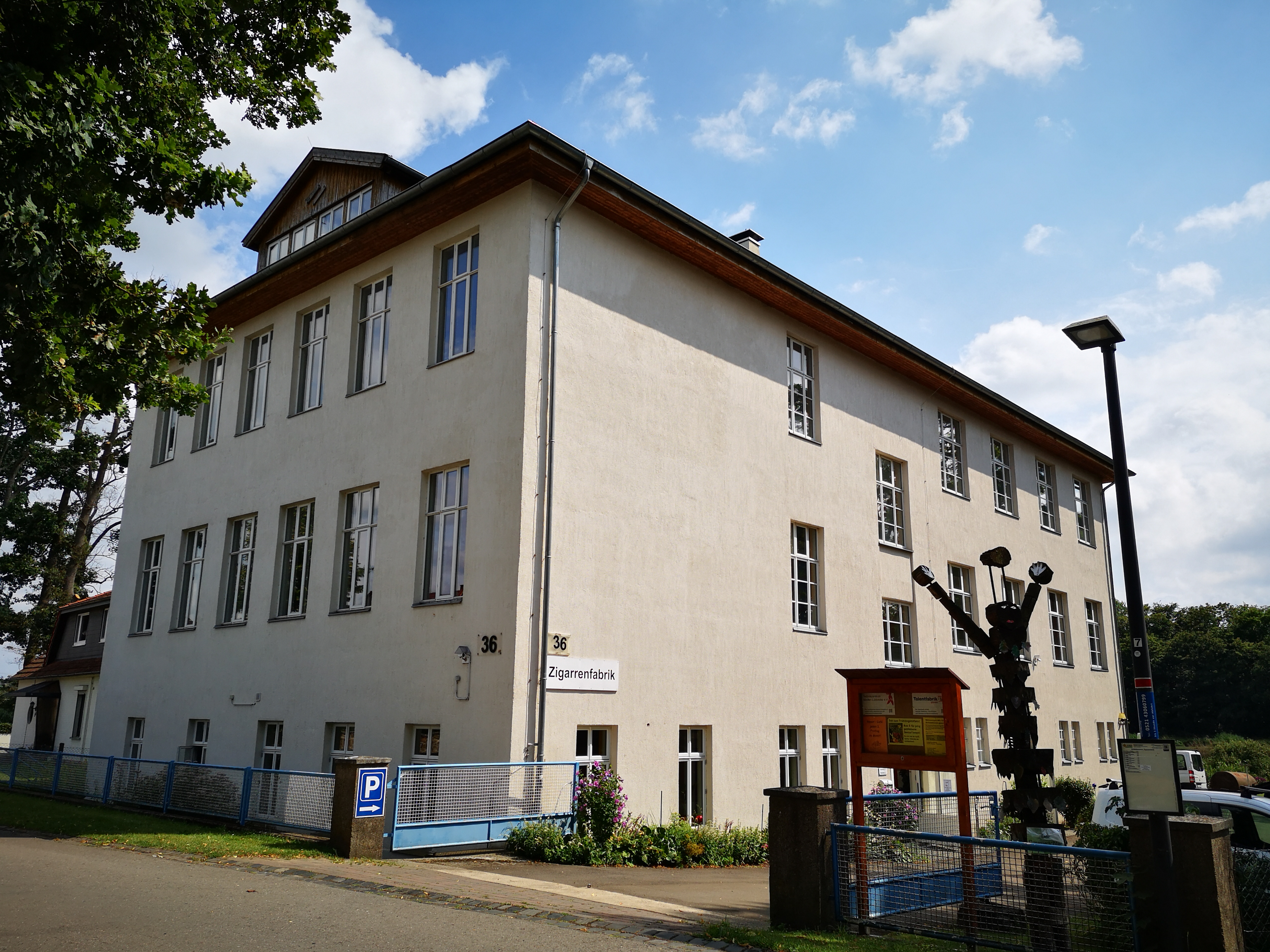 Zigarrenfabrik HIlle Südhemmern